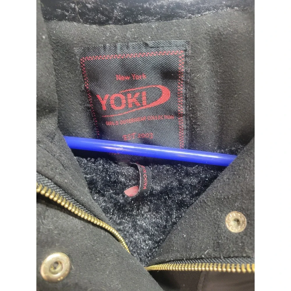 Yoki command attention